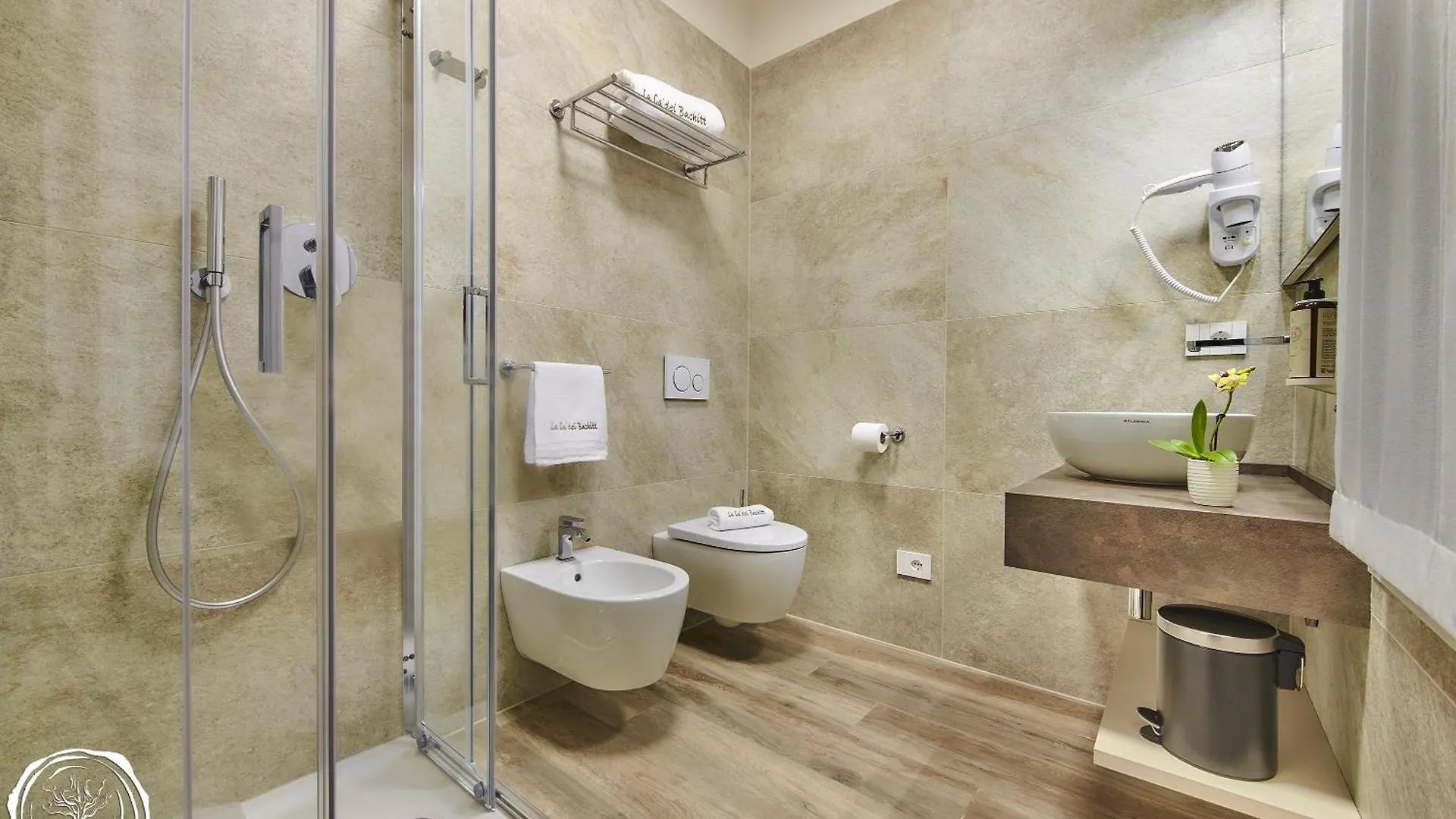 Foresteria Guesthouse Ca' Dei Bachitt ليرنا بيت ضيافة